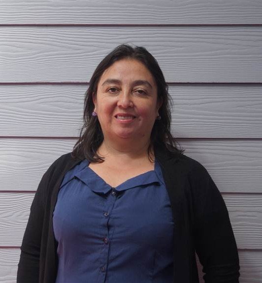 NADIA DELGADO, Auxiliar Servicio