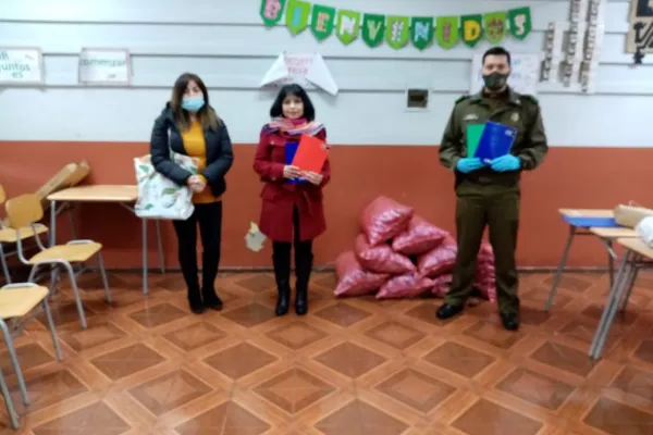 Carabineros está para apoyar al prójimo y en este mes de la Solidaridad