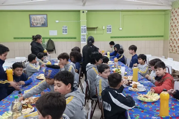 CONVIVENCIA DE FIN DE PRIMER SEMESTRE DE MOAEL: