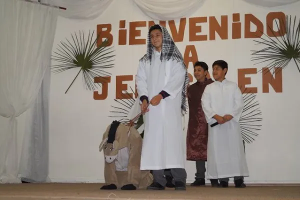 Recreación del Domingo de Ramos en la Escuela